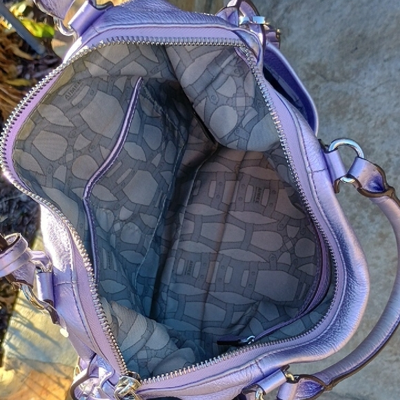 Aimee Kestenberg Purple Metallic Genuine Leather "Sorry I'm Late" Shoulder Bag - Picture 5 of 11
